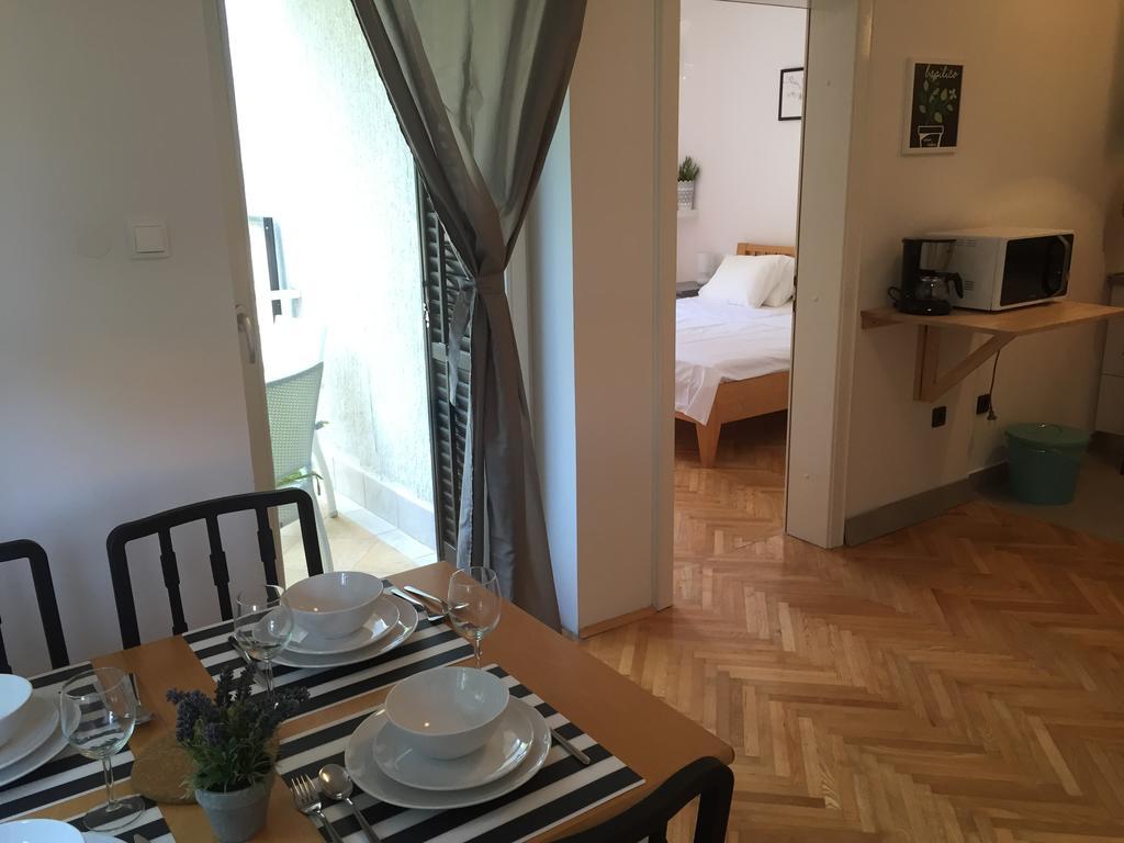 Apartments Papalinna By Moro Malinska Quarto foto